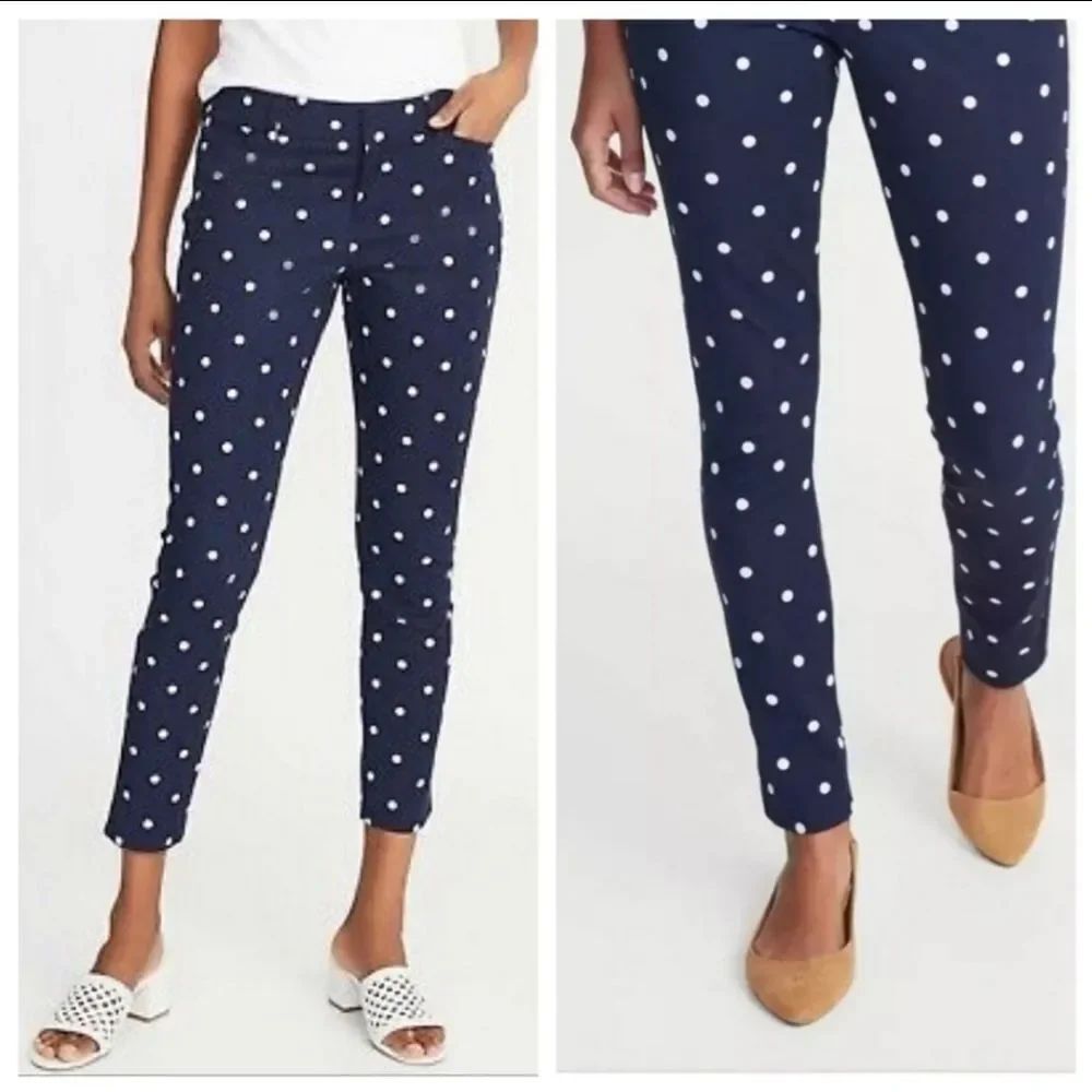 ☔️💜Old Navy Blue & Polka Dot Print Pixie Ankle Pants Size 6